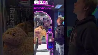 EXPOSING the Cut the String Arcade Game ✂️ #shorts #arcade #hack
