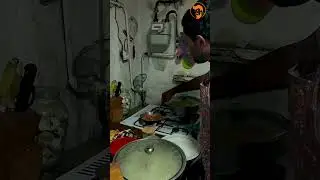 Ахмад готовит_ лук, специи, томаты - взрыв вкуса!.mp4