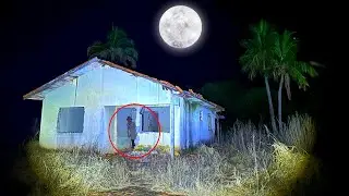 БЫЛО ОТЧАЯНО ТО, ЧТО ПОЯВИЛОСЬ В ЗАБРОШЕННОМ ДОМЕ