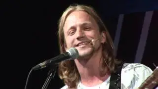 BONUS: Tomáš Klus - První píseň (9. 6. 2015, Malostranská beseda) - 7 pádů HD