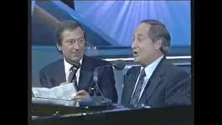 Neil Sedaka Laughter in the rain on Des O'Connor 1990