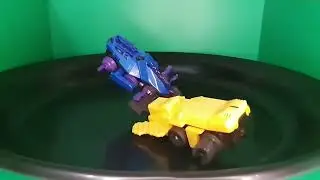Fight☆124 - FORTRESS FIST vs FLASH FANG - Break Go Ga Wars Ultimate Battle!