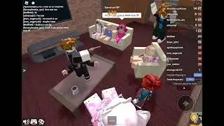 Playing guess the murderer in mm2 ✨BUT✨ with my fans-💞🌈💗
