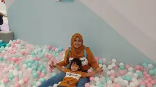 Arisha Bermain Di Play N Learn Summarecon Bandung