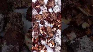 Chocolate dates for iftaar 🌴#ramadan #date #iftar #ramadankareem #allah #music #ramazan #happy