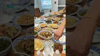 Заслужите заслугу #Предложите еду монаху #тайскийхрам #тайскаяеда #контай #youtubeshorts #shortvideo
