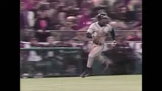 Greg Olson hits an RBI double to give the Braves a 1-0 lead over the Pirates in Game 6 (1991 NLCS)