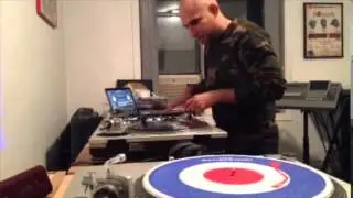 DJ Scratch's double pattern vs Steve Dee's triplets