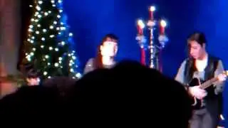Sisters Only en Lisa Del Bo - Kerst bij Lisa