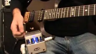Обзор цифровой педали задержки Behringer DD400.