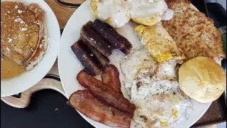 COUNTRY BREAKFAST ON THE BLACKSTONE GRIDDLE