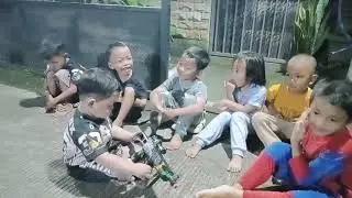MAIN KEJAR-KEJARAN TEMEN SKOMPLEK
