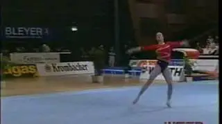 Suzanne Harmes - 2002 Cottbus Floor Exercise