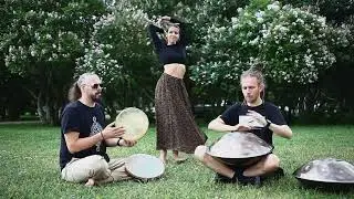 Andrey Tanzu, Carina Clavijo, Pasha Aeon - handpan, framedrum & dance flow