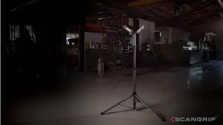TOWER COMPACT CONNECT - Floodlight with two lamp heads providing 2500 lumen with tripod