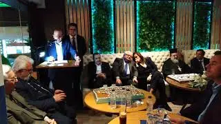&Omicron; &Theta;&alpha;&nu;ά&sigma;&eta;&sigmaf; &Phi;&omicron;&upsilon;&nu;&tau;ά&sigmaf;, &Pi;&rho;ό&epsilon;&delta;&rho;&omicron;&sigmaf; &Delta;&Eta;&Mu;.&Tau;.&Omicron; &Eta;&lambda;&iota;&delta;&alpha;&sigmaf;,  &kappa;&alpha;&lambda;&omega;&sigma;&omicron;&rho;ί&zeta;&epsilon;&iota; &tau;&eta; &Nu;&tau;ό&rho;&alpha; &Mu;&pi;&alpha;&kappa;&omicron;&gamma;&iota;ά&nu;&nu;&eta; &sigma;&tau;&eta;&nu; &Alpha;&mu;&alpha;&lambda;&iota;ά&delta;&alpha;