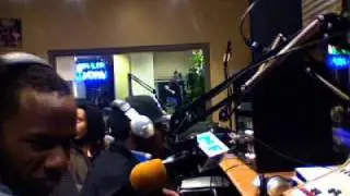 Face490 spittin