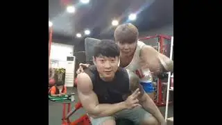 Korean Bodybuilders and Fitness Models Sung Hun Park, Kim Woong Seo and Jang Deok Woo Livestream