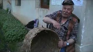 Чичо Киро плете кошове - ч.1