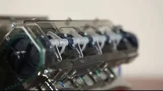 Модель двигателя V8 3