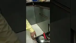 modular kitchen #interiormaster #shortsviral #shortvideo #wooddesigner  #modularkitchen #kitchen