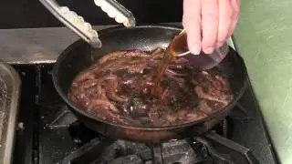 FRESH Ideas: Caramelized Onion Guinness Gravy