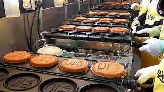 Full of Cheese! Famous Cheese Coin Bread - Korean Street food
