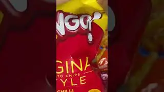 Bingo Original Potato Chips Style Chili Opening
