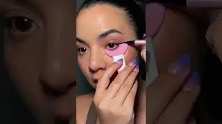 Eyeliner Tool