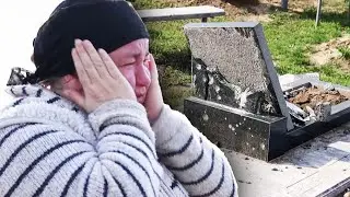 Ukrainians Visit Mine-Filled Cemetery Miles From Russian Border