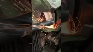 wedev&aring;g wl1b drill grinder #machine #machinist #machineshop #chip #asmr #hss #drill #grind #grinding