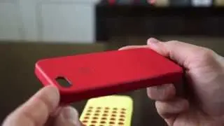 Apple iPhone 5s Leather Case (Product Red) Review