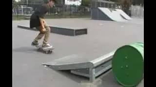 heel flip trash can *Riverside