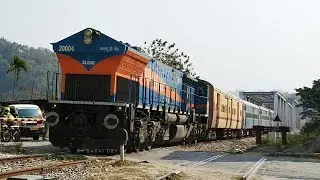 BACK on TRACK !! SGUJ WDP4 #20004 arriving at SIVOK with ALIPURDUAR - SILIGURI INTERCITY SPECIAL
