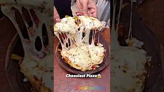 Trying New Domino's Pizza's 🍕is it good?? Pizz🙂😀