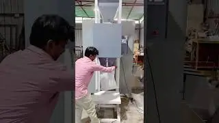 Bulk bag filling for packing of free flowing materials