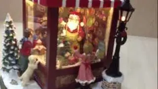 Музыкальная шкатулка Santa's Toy Shop