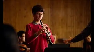 (Movie Clip) Concert Scene in Close