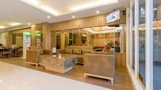 RedDoorz Plus @ Thamrin, Jakarta, Indonesia | Travel Book