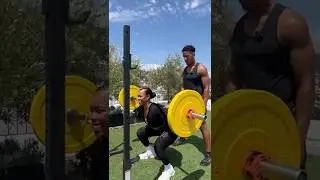 Ваш сигнал к тому, чтобы сегодня же сделать приседания 💪🫡