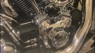2012 Harley Softail Deluxe Chrome Tappet Cover 8389 install #kuryakyn #tappetcover #softaildeluxe