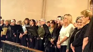 Trois cloches et Petit garçon  par La chorale Mélodie N’Sol