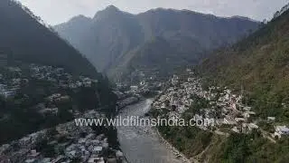 Devprayag Sangam Where Bhagirathi and Alaknanda Unite to Form the Ganga