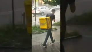 Glovo's most dangerous and cool delivery man #sleep #simple #sigma