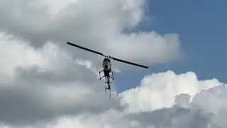 H2ジャイロTrex７００初飛行