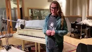 The legendary white piano at Hyde Street Studio