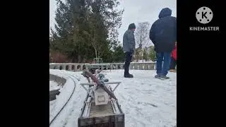 A very cold running session in the garden 