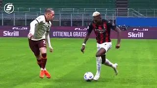 Rafael Leão Leaving his Opponents Behind! - 2021