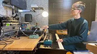 Ambient Jazz with Delayed Synths and Electric Piano | Detection 2026-01-09 by atnr