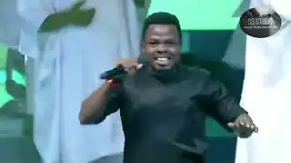 Hot praise//at the House on the rock - Lagos metropolitan gospel choir